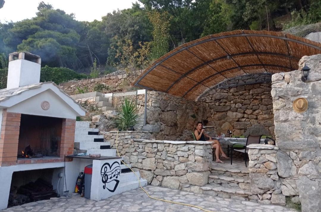 Vila Kuca Za Odmor Leptiric Pisak Exteriér fotografie