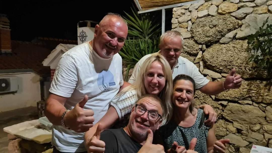 Vila Kuca Za Odmor Leptiric Pisak Exteriér fotografie